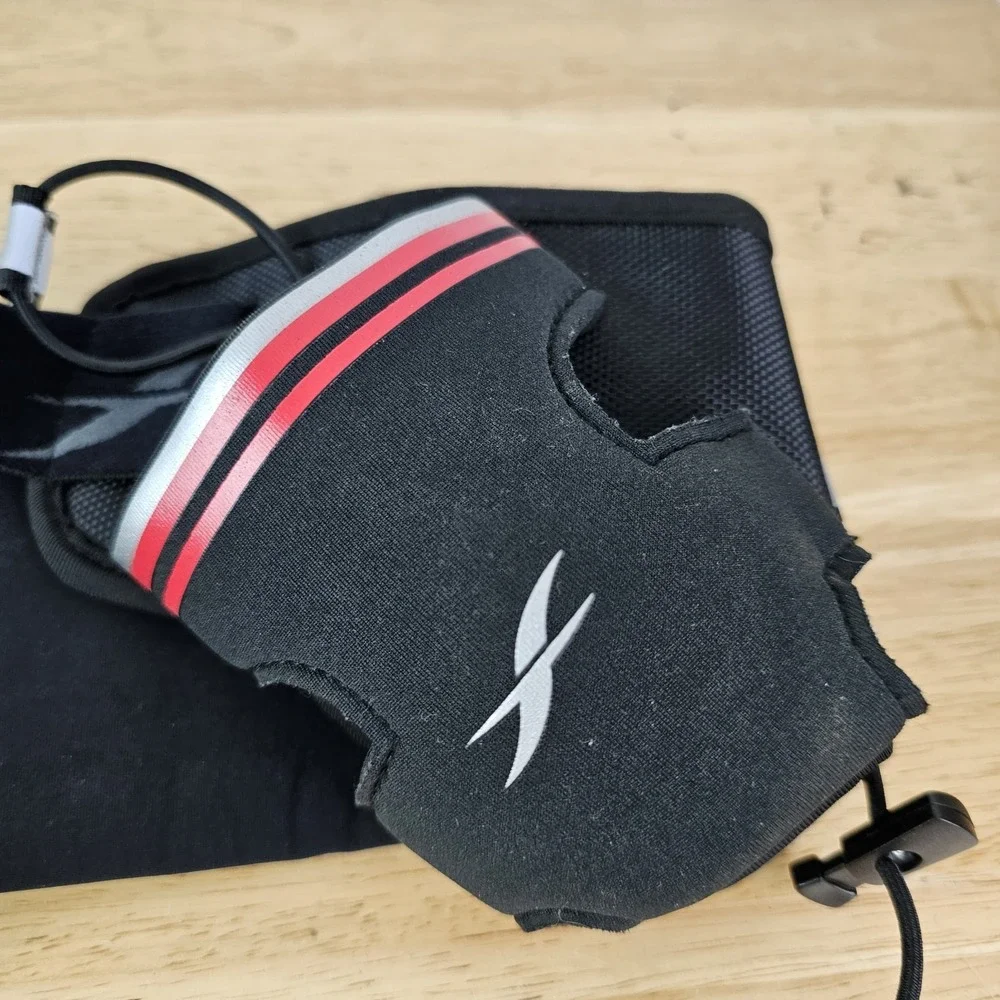 Fitletic Unisex One Size Belt Black Running Hydration‎ No Bottles Exercise Gear